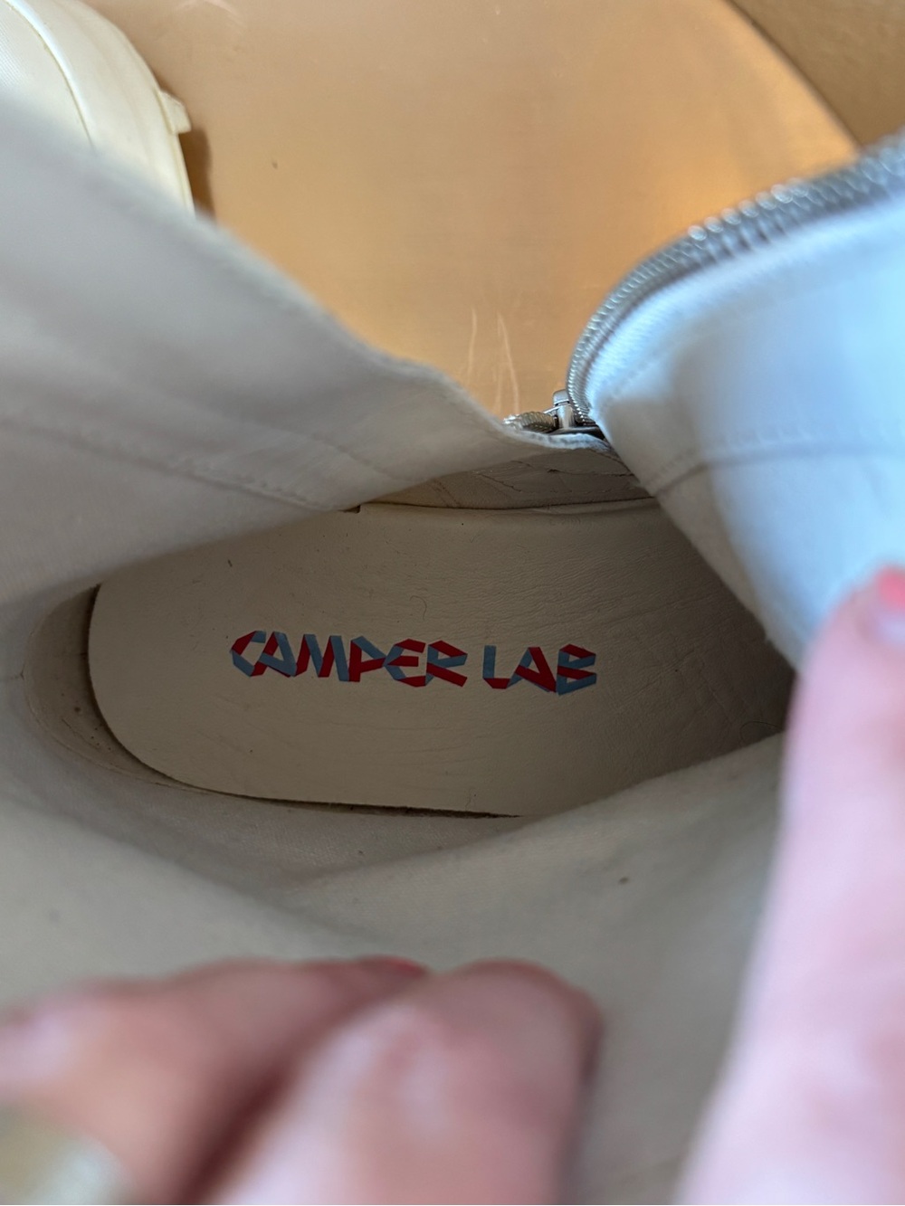 Camper White Leather Ankle Boot with Red & Green - Picture 2 of 12
